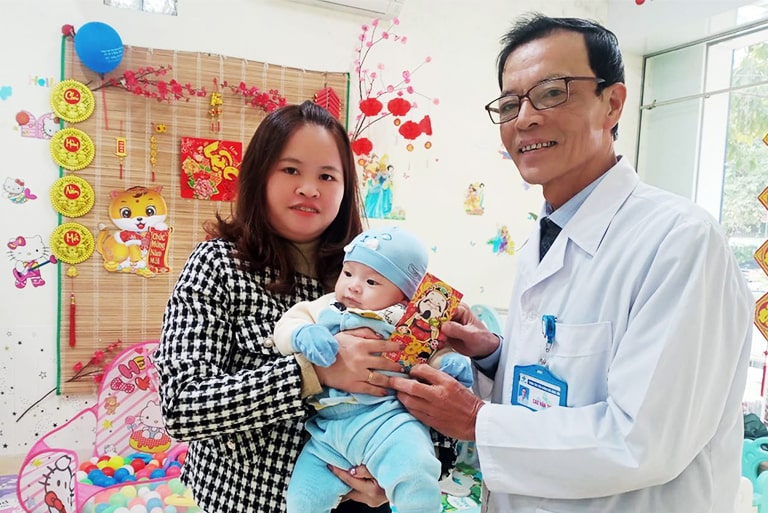 2. Ông Lê Nguyên Khanh-min