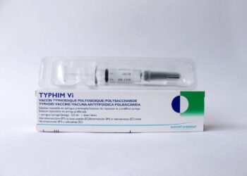 Vắc xin tiêm phòng bệnh Thương hàn, lịch tiêm và báo giá tiêm tại VHN Care