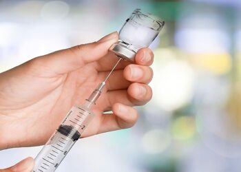 Vắc xin tiêm phòng dại và báo giá tiêm tại VHN Care
